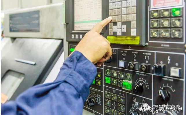 做数控技术员有没有前途,数控技术进厂工资