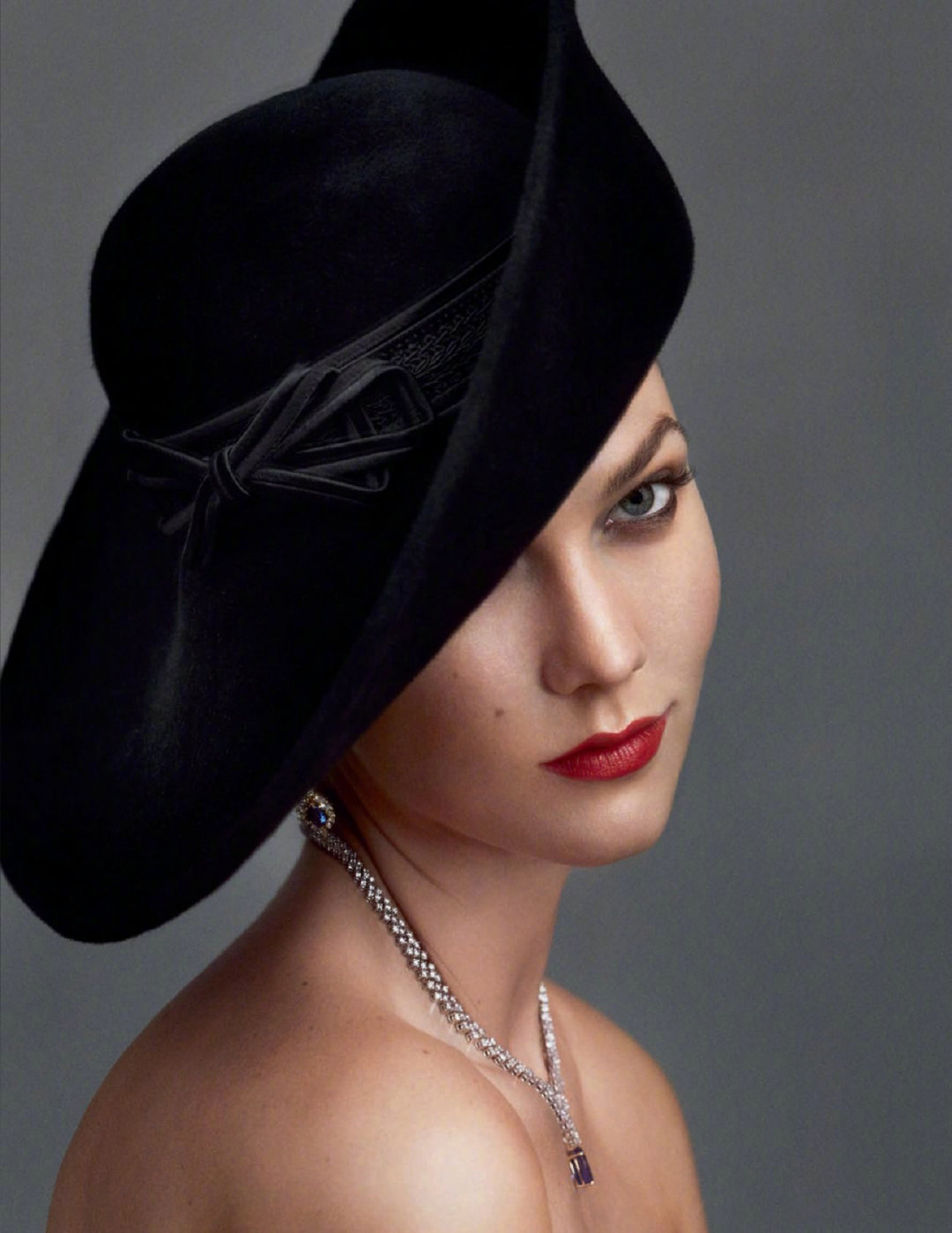 伊万卡抹胸开襟开叉裙穿搭,伊万卡抹胸裙穿搭