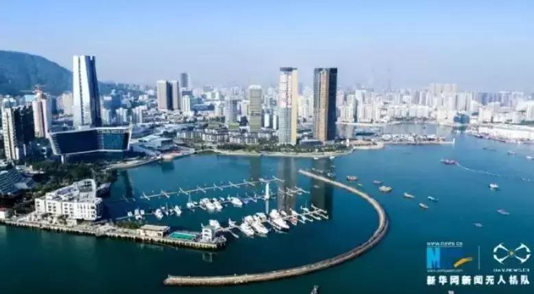 港媒报道在香港的内地人 (港媒采访香港的内地人)