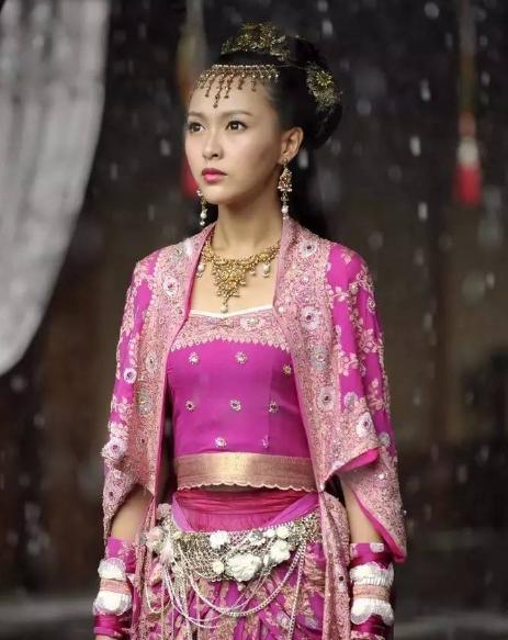 娜扎唐人解约,唐人胡歌古力娜扎