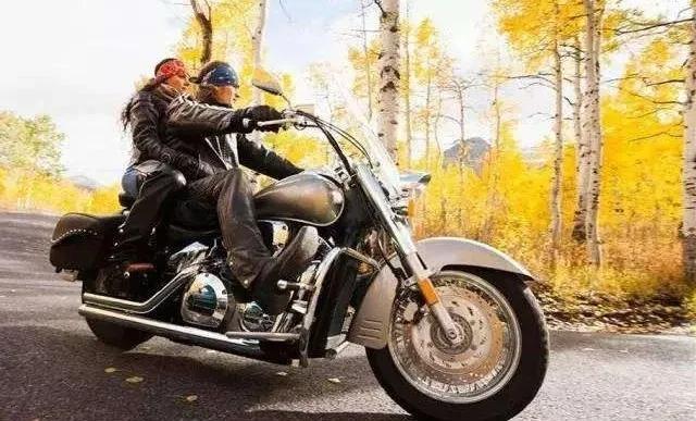 小灰灰直播间吵架视频,小灰灰直播吵架