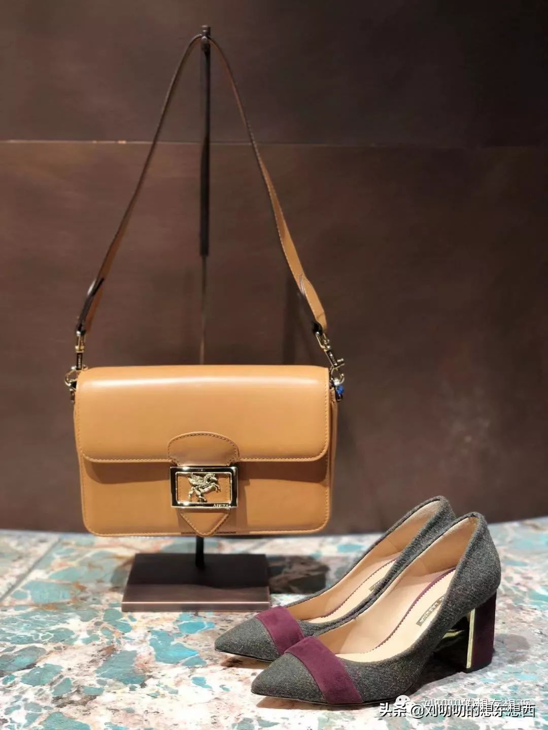 办公室穿搭这一套超温柔的,ol办公室穿搭冬天