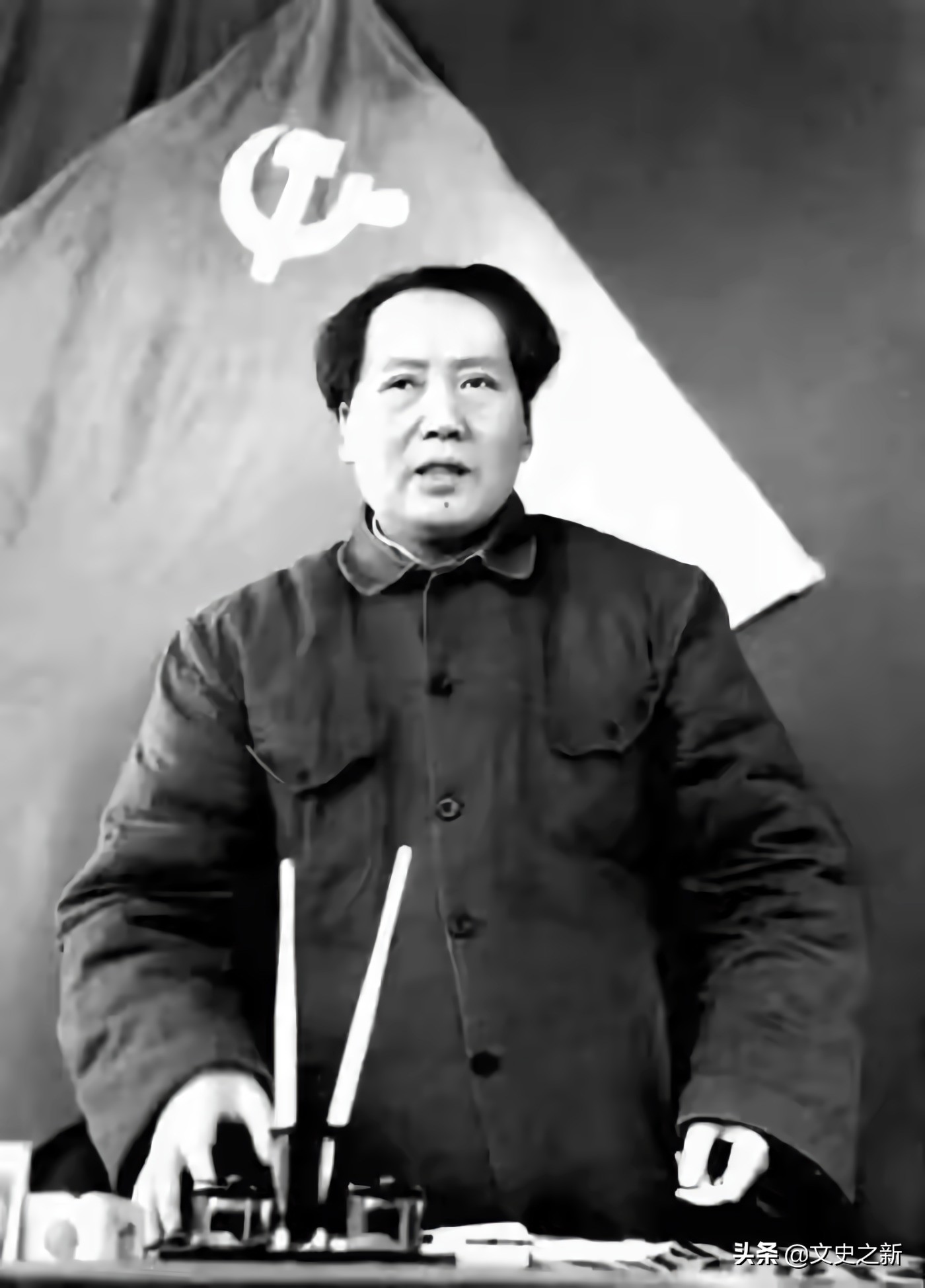 长津湖战役后美军统帅想投原*弹子**却被免职，毛*东泽**三个字道破本质