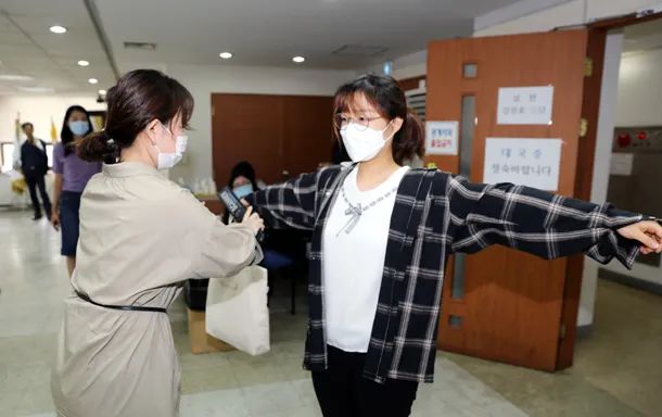 难以想象申真谞3天3连败中韩大将,韩国棋手申真谞赢了柯洁几次