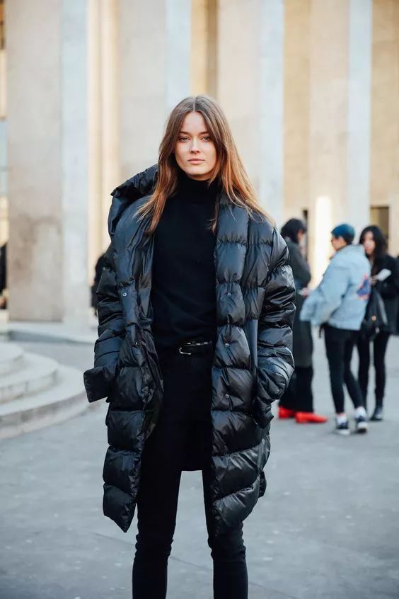 羽绒服太肥大太臃肿了怎么办,羽绒服穿肥点好还是瘦点好看