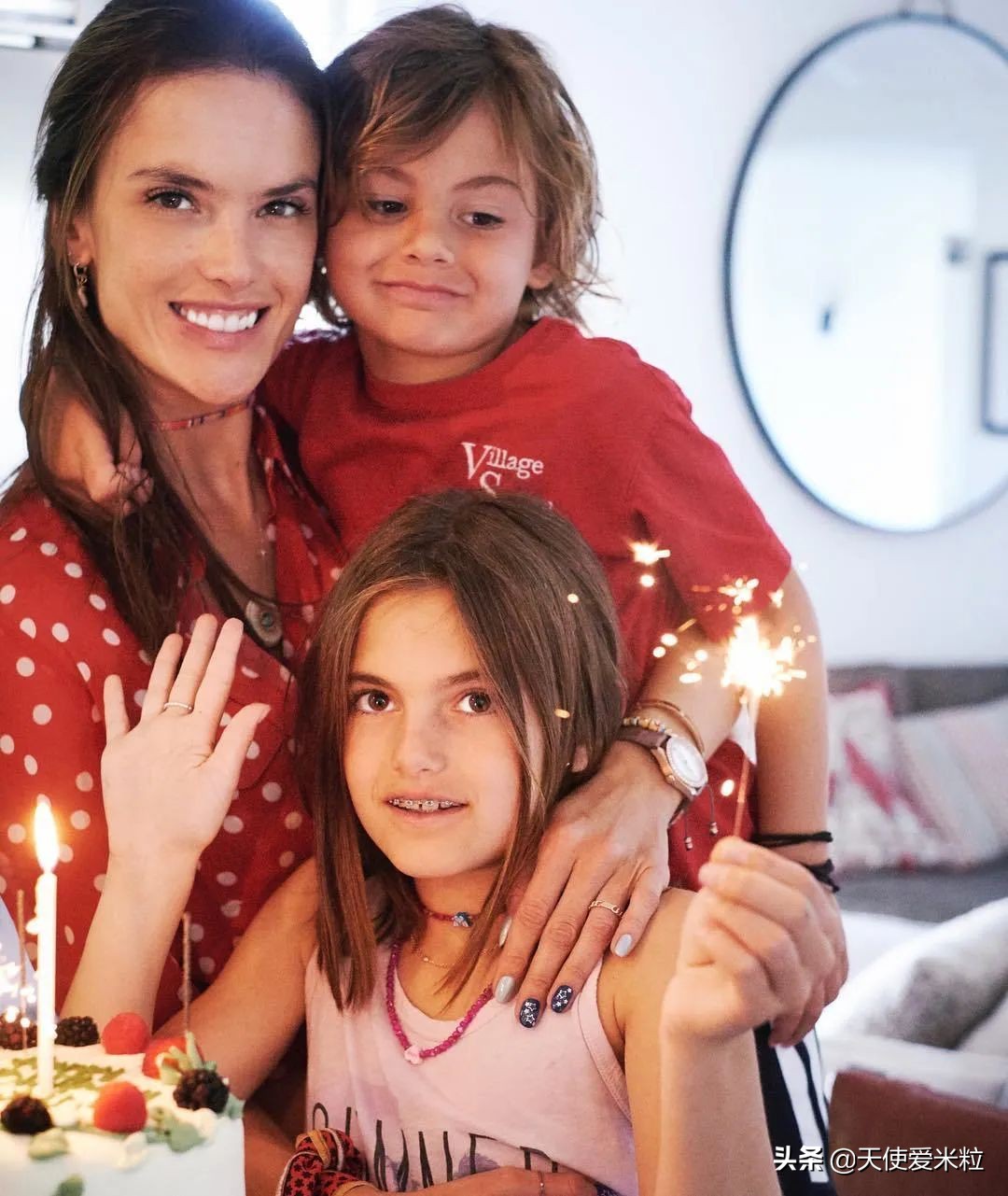 超模变迁史,超模嫁到豪门生孩子