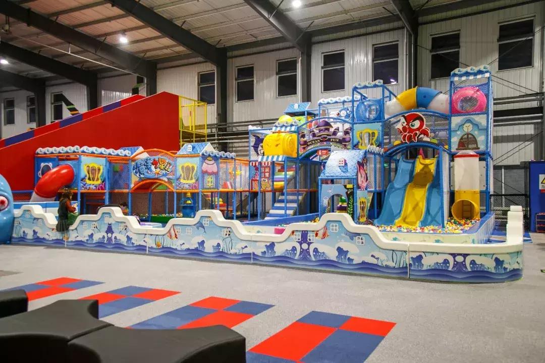 让全家老少玩上瘾的巨型嗨玩基地，1周年店庆活动炸翻全场！