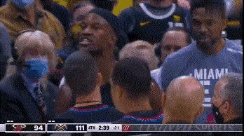 两个犯规视为双方犯规的必要条件,两个恶意犯规