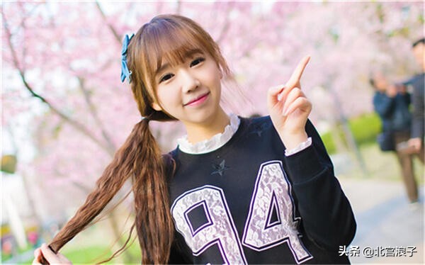 相亲见面开场白怎么说最吸引人,相亲怎么聊微信