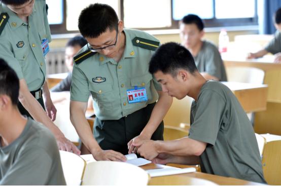 军队文职真实薪资待遇,军队文职工资待遇好吗