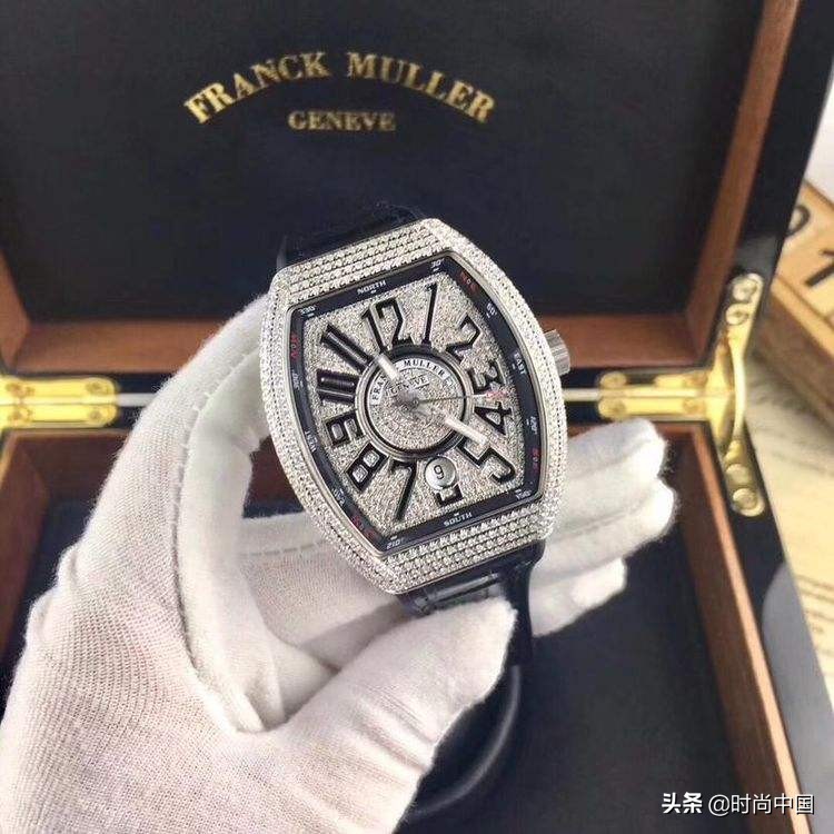 十大顶级奢华手表,把一台奔驰戴在手上