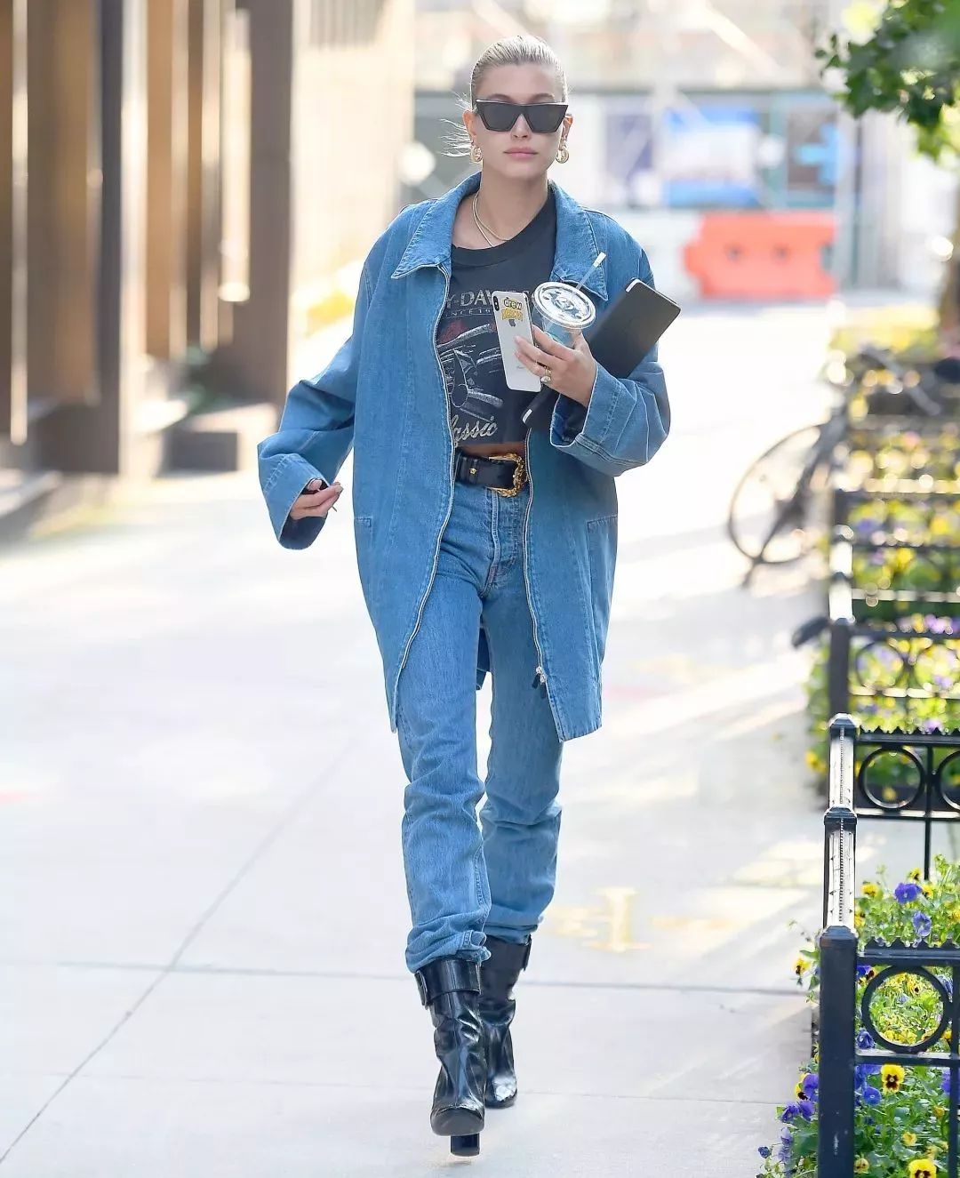 一双靴子竟然可以这么百搭,一双靴子有1kg吗