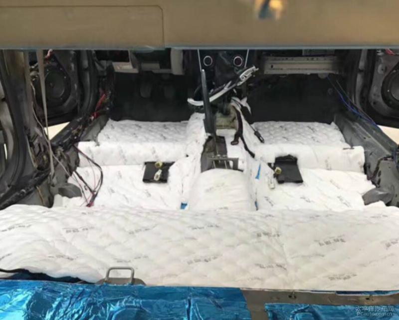 去车内甲醛异味用什么产品好,车内内饰异味严重怎样清除