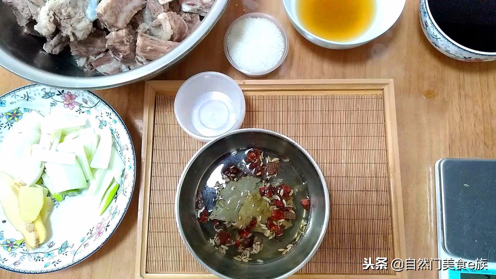 老饭骨无锡酱排骨的配方,老酱排骨正宗做法