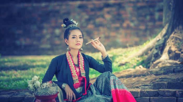 语文写作万能句,提高语文写作的高级词汇