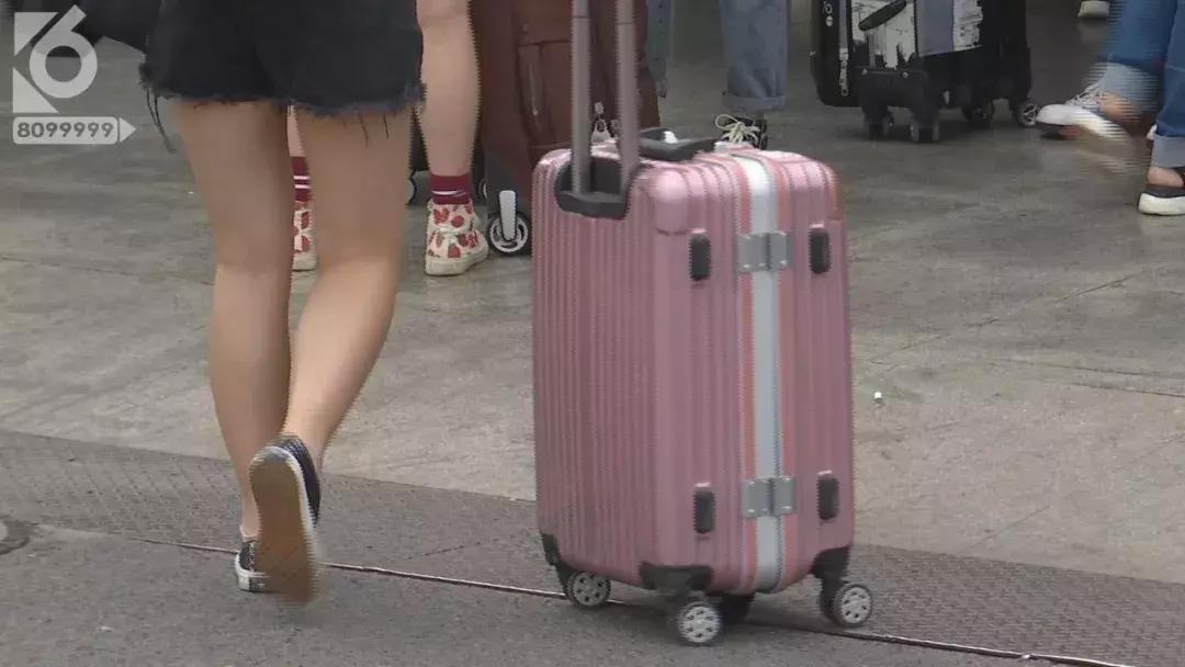 用最简单办法打开密码行李箱,怎么使用行李箱上的密码