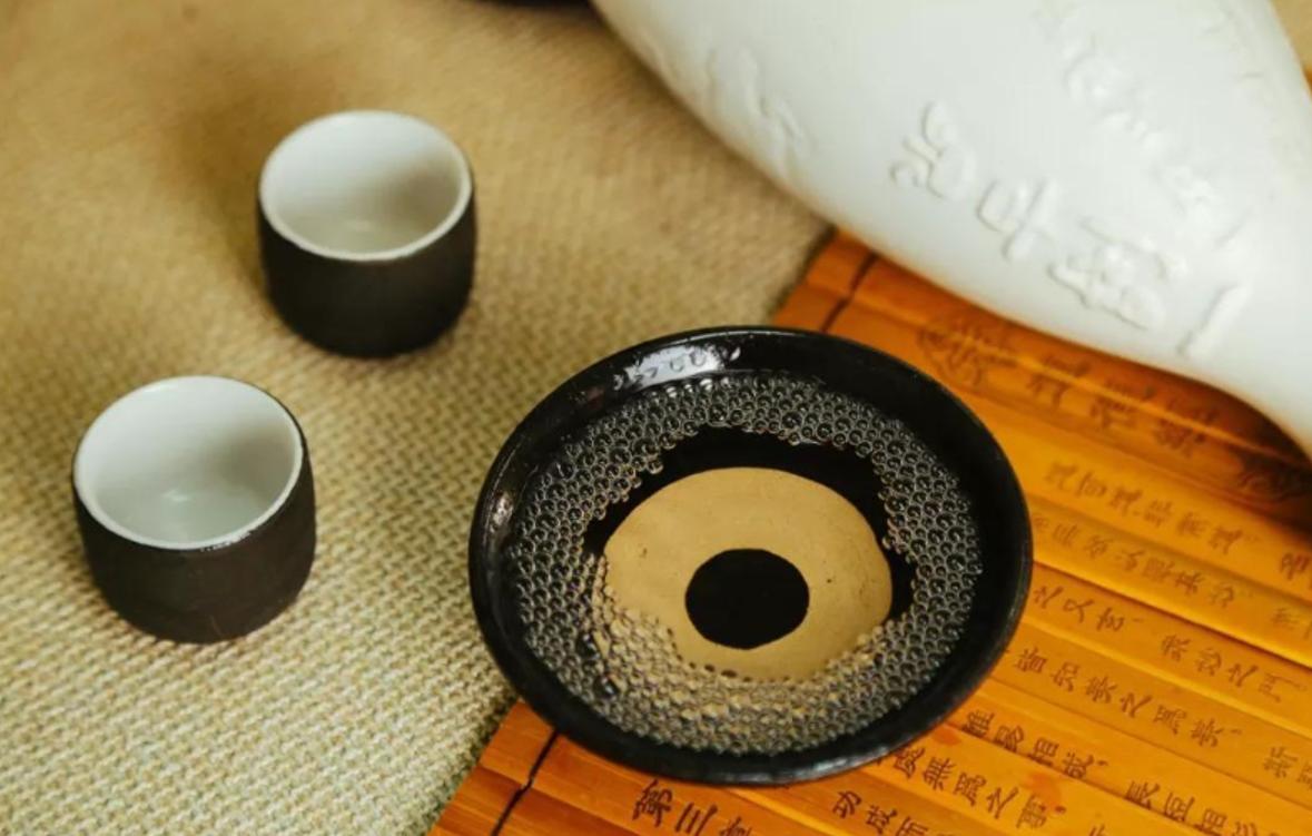 楂樹环鍥炴敹鐑熼厭搴楃殑鐚吇,涓轰粈涔堢儫閰掑簵鍥炴敹閰掔洅