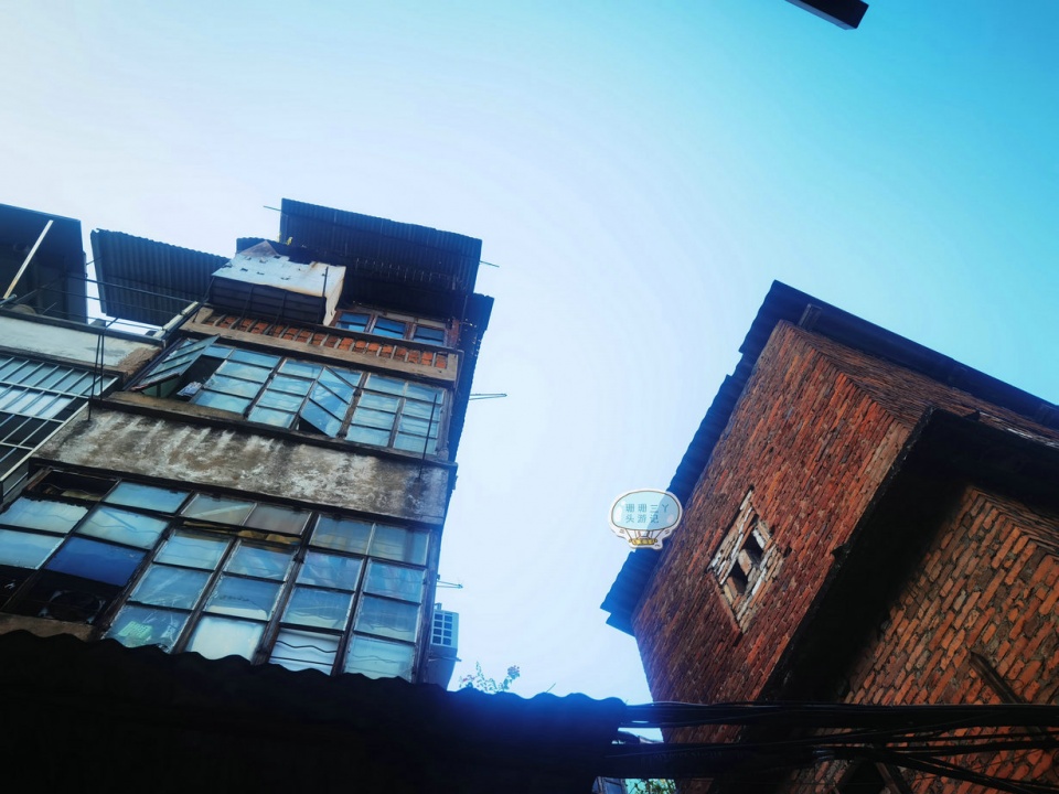 香港粤剧名伶芳艳芬近况,粤剧明星芳艳芬现状