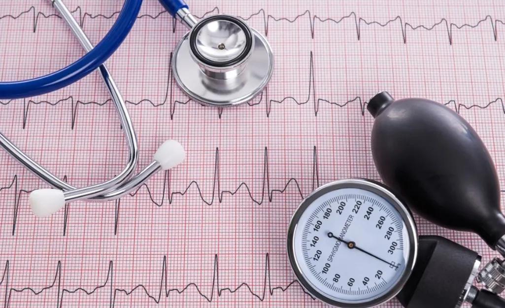 做完tips支架手术复查用不用住院,心脏支架后多长时间做一次cta复查