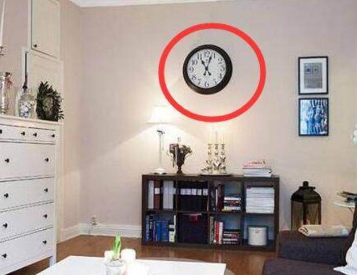家庭挂表的禁忌 (小孩子卧室里挂表好吗)