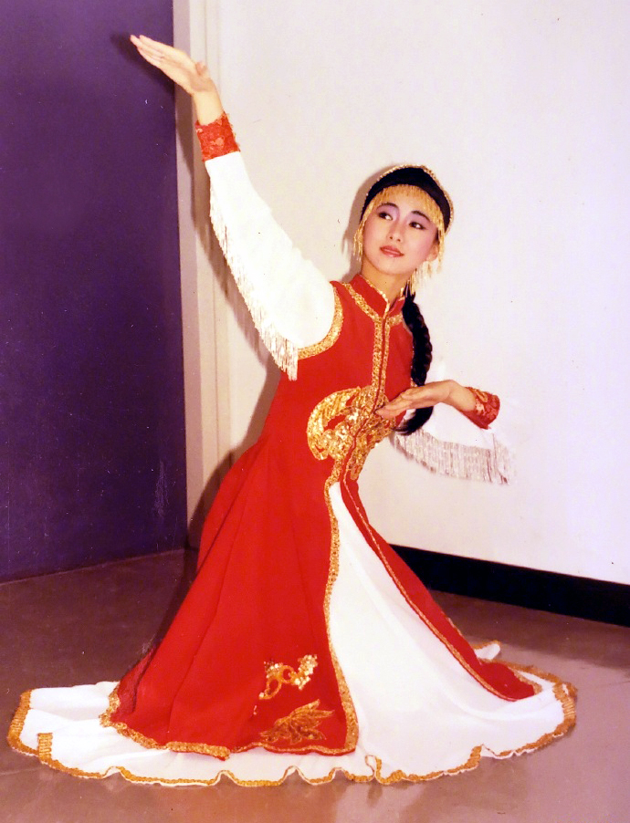 翁虹为什么嫁给了黑泽明,翁虹为何嫁给杨振宁