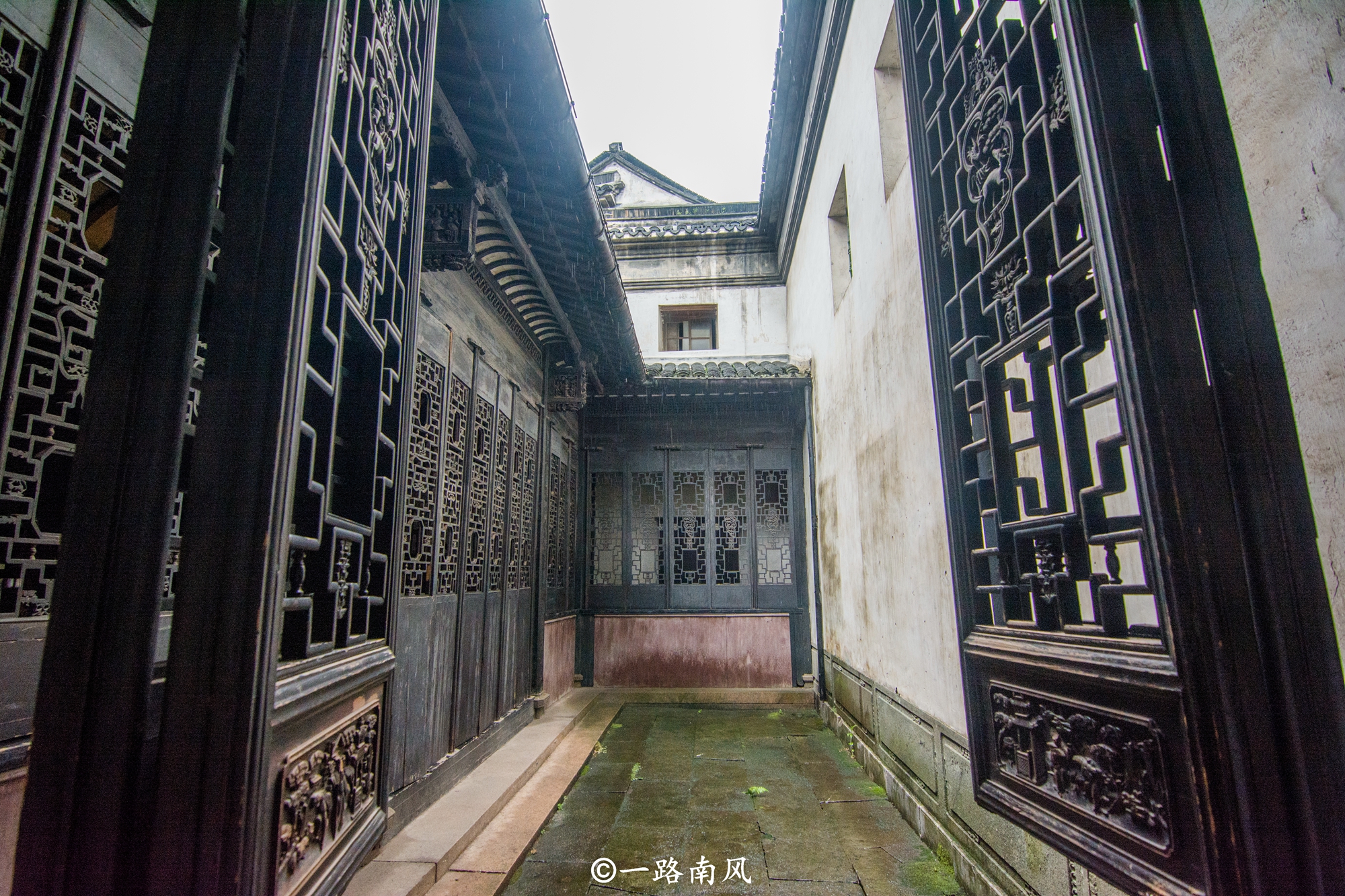 浙江南浔古镇和西塘古镇近吗,南浔为什么没有西塘名气大