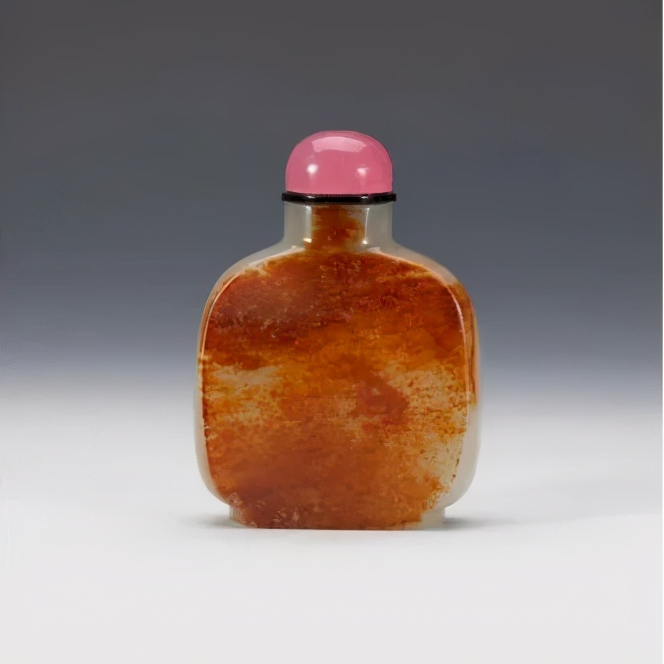 最贵的鼻烟壶价格 (十大最昂贵鼻烟壶排行)