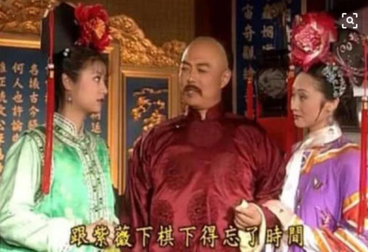 21年后再看紫薇，堪比顶级白莲花，童年欣赏终究错付了