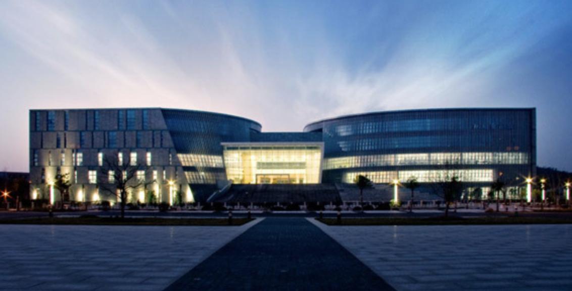 双地铁、金融商贸聚集区--南京万达茂