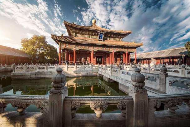 道德经里霸气男孩名字,小宝宝起名姓李男孩名字