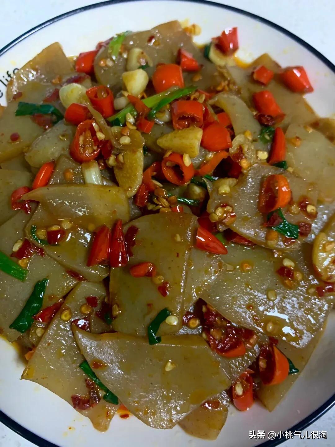 鸭肉红烧魔芋豆腐,魔芋烧豆腐怎么做的才好吃