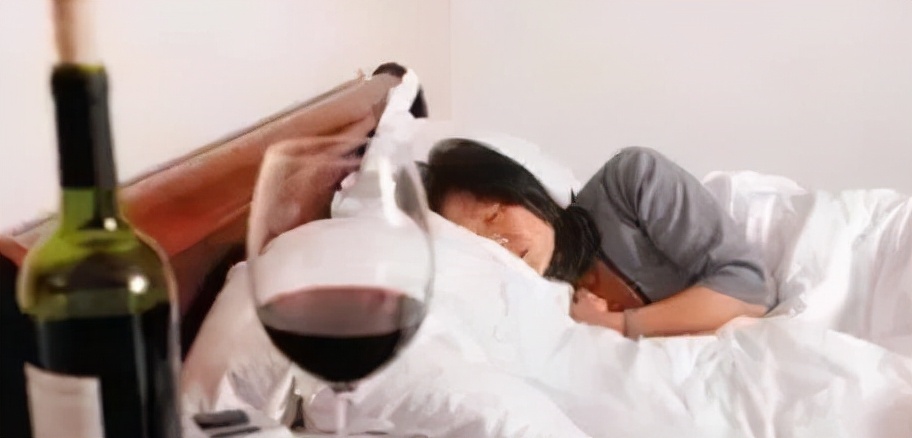 经常做恐怖噩梦的原因是什么,经常做噩梦还做可怕的梦怎么回事