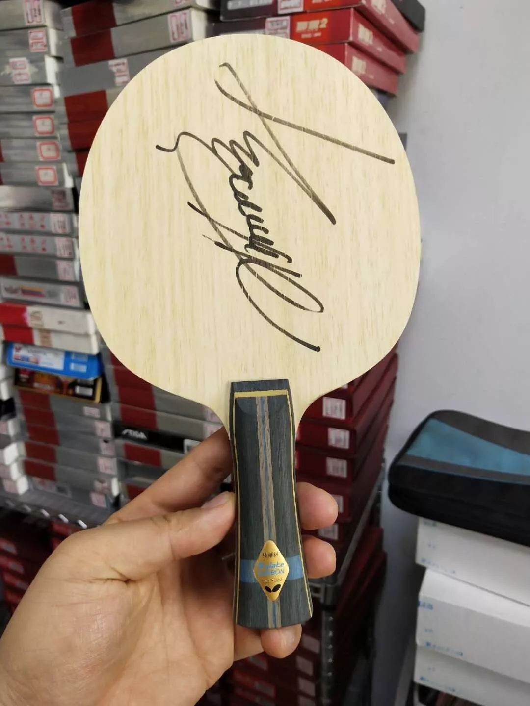 凌晨两点接单，收入翻了六倍，世兵赛带火了这家淘宝店