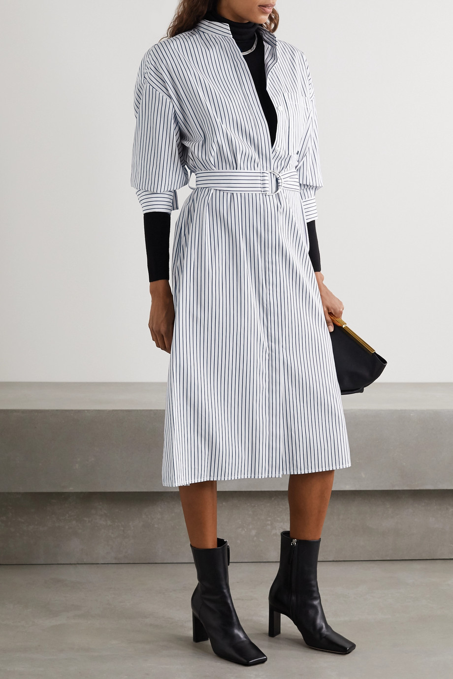 面对眼花缭乱的时装2020春夏到底买什么？她们有话要说