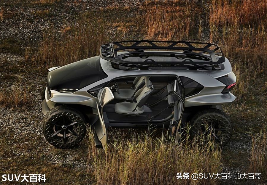 奥迪也发“硬派越野车”,透明座舱+500公里续航,还有无人机引路