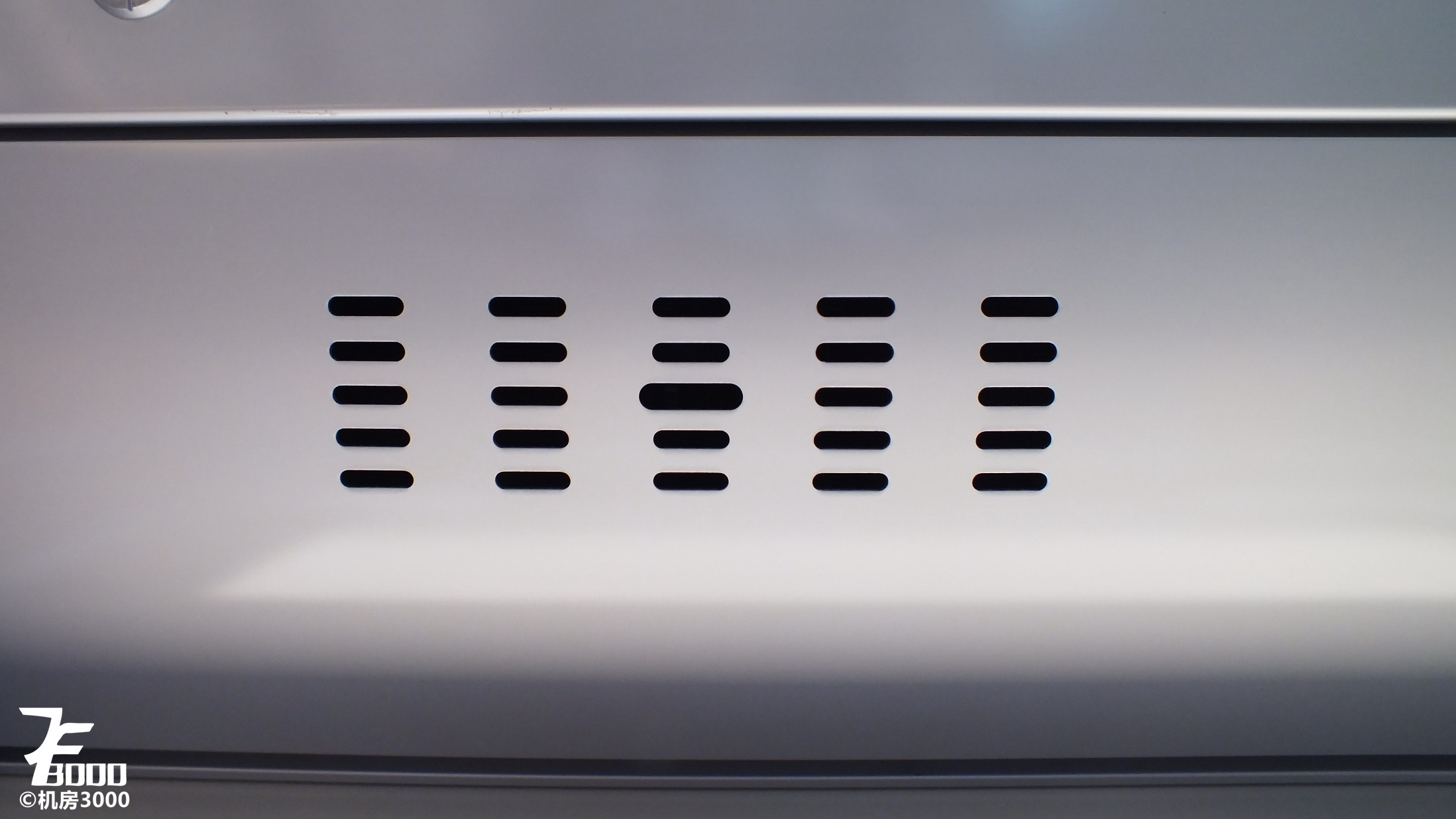 机房的渣评0西宁公交比亚迪BYD6100LEGV3