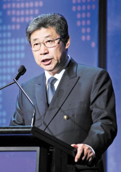 获亚足联最高荣誉,拒绝50万美元的贿赂,他被媒体称为中国足球的上帝!