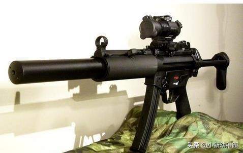 mp5冲锋枪能打死大型动物吗,反恐利器mp5弹鼓式冲锋枪