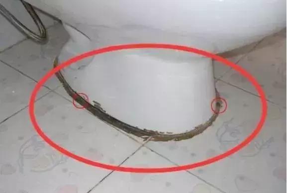 玻璃胶去发霉小妙招,玻璃胶发霉小妙招如何处理