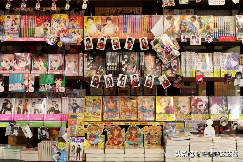 漫画家版权收入,漫画家收入为什么高