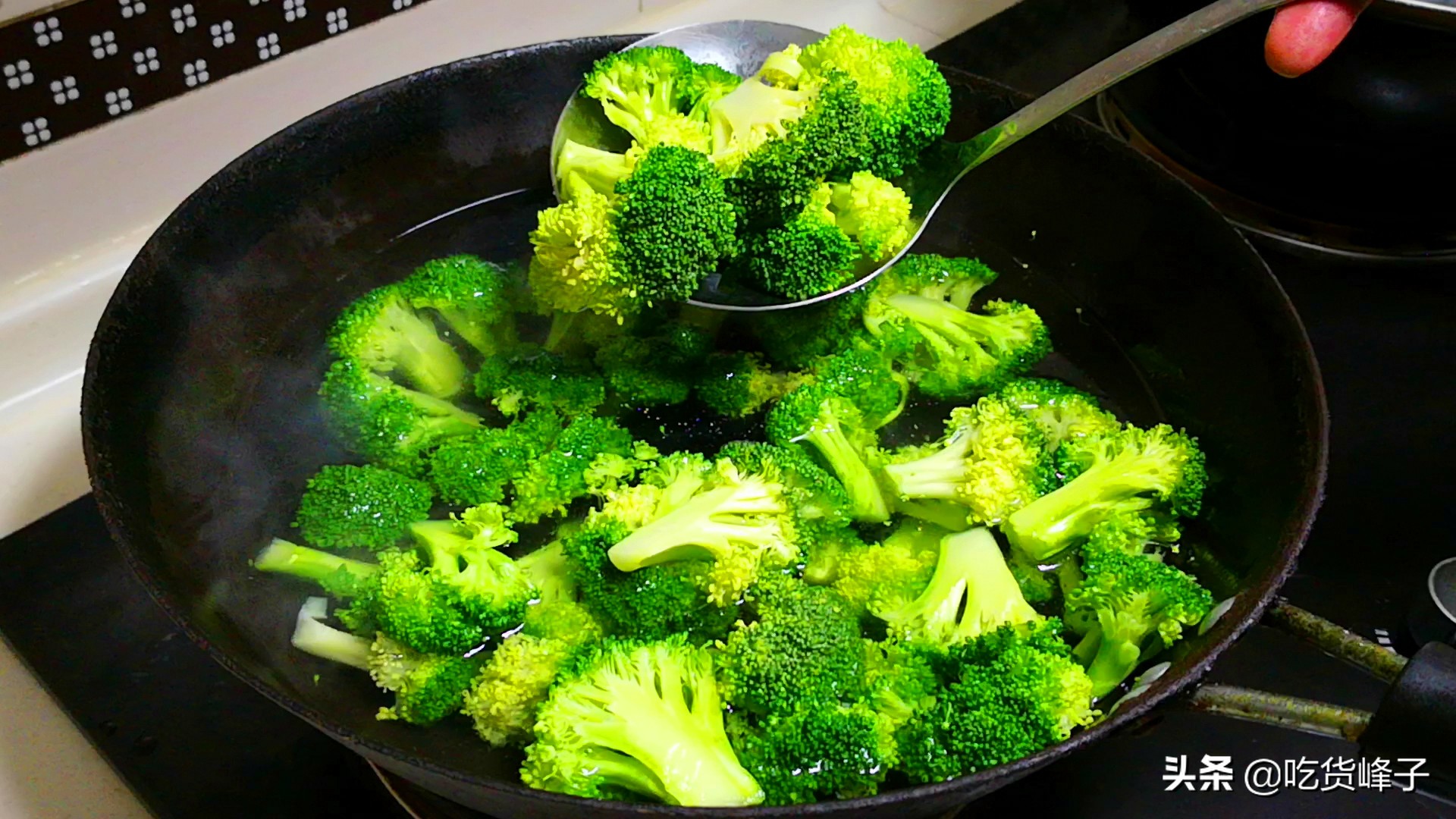 冻虾最好吃的六种做法,冻虾怎么煮才又嫩又好吃