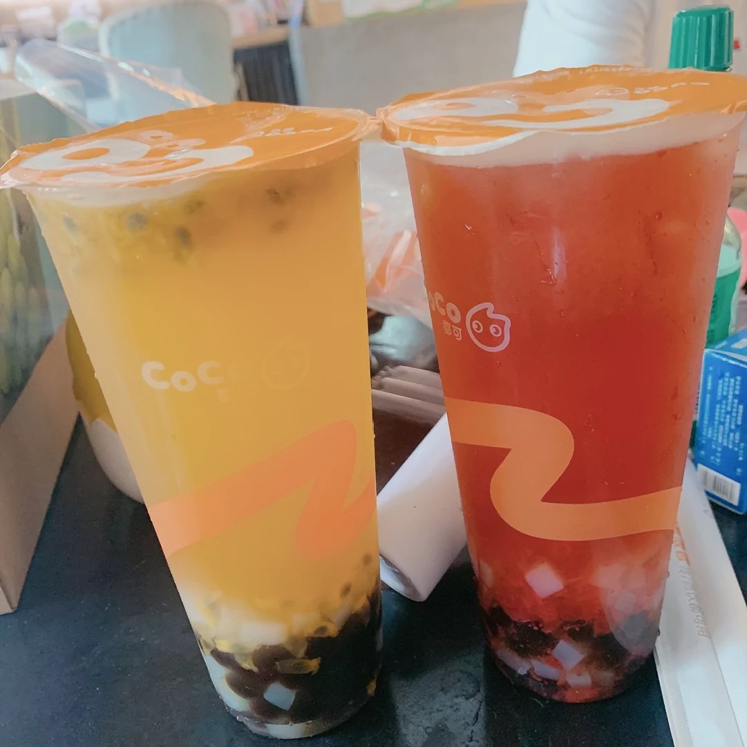 朋友圈都在刷秋天第一杯奶茶,谁还记得秋天第一杯奶茶朋友圈