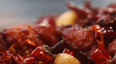 独家揭秘20年卖了两百多万只鸡的老板,到底有什么特异功能!