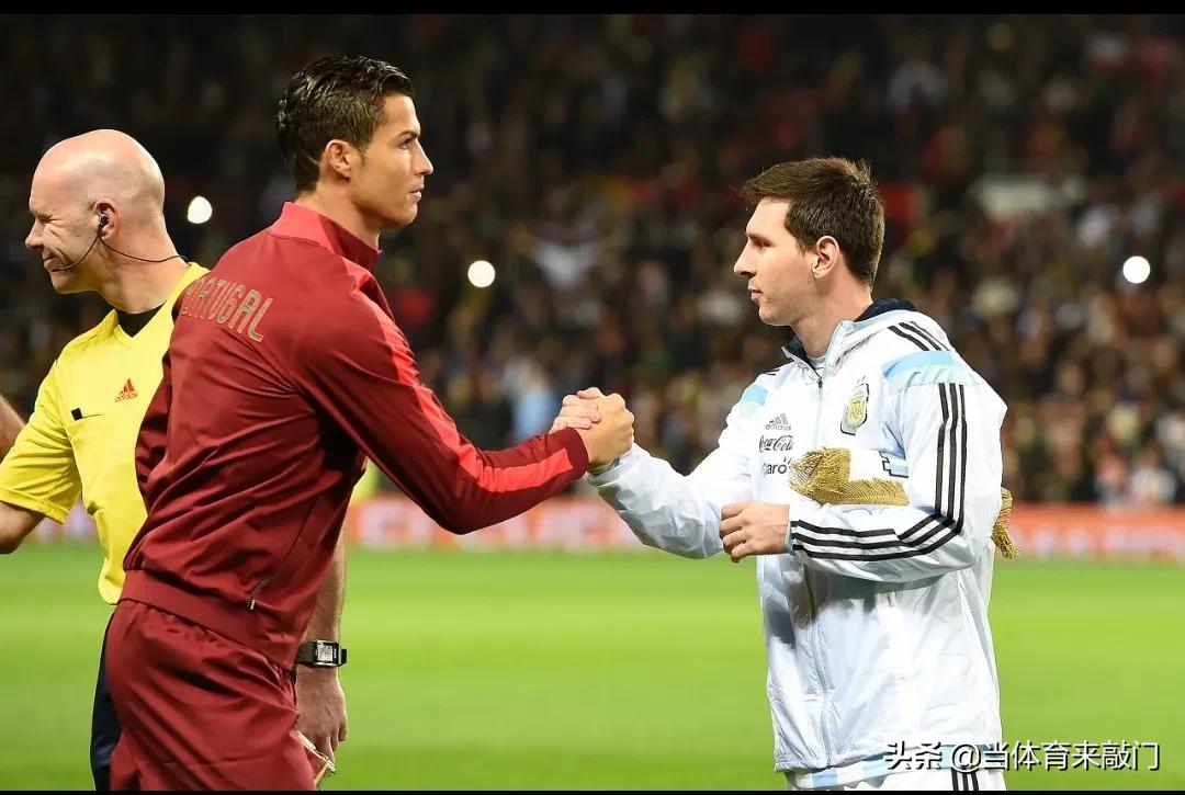 布冯欧足联最佳阵容,老了的布冯和小罗