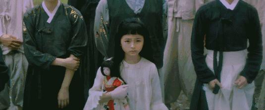 她是韩国最强小三，和大22岁的导演婚外恋，被公认为男神收割机