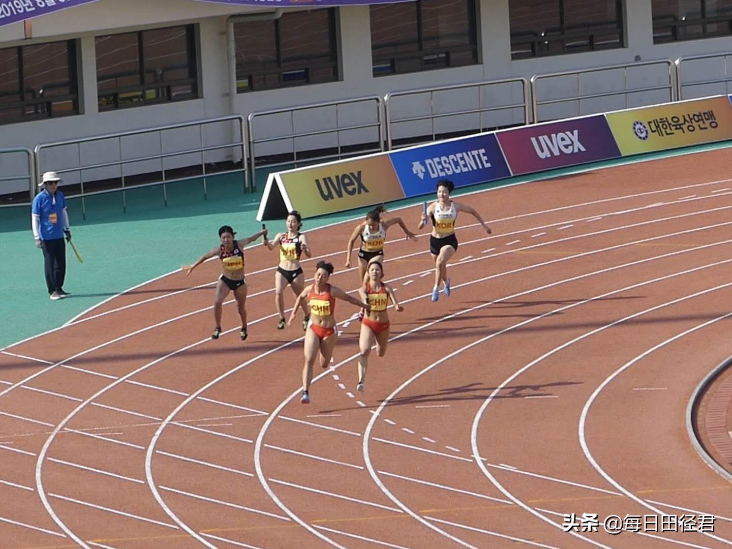 日本接力队7秒04夺冠,中国女队4:2战胜日本女队