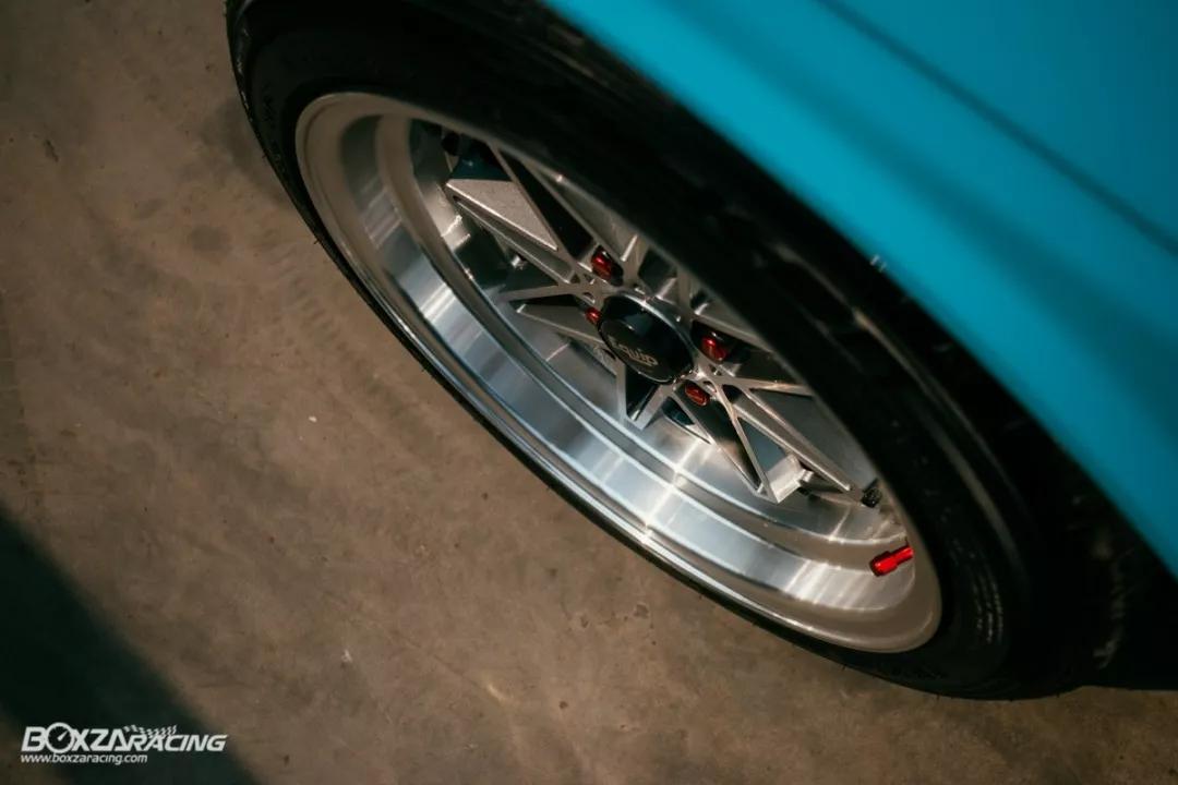 日产辉煌的老爷车，蓝鸟510改装