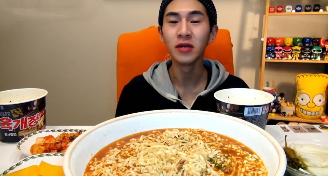 连续吃一星期的方便面会怎么样,连续吃一年方便面会怎么样