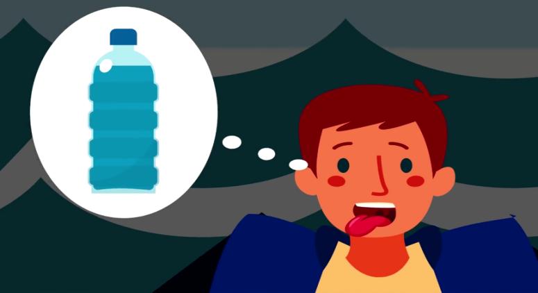 如果人掉入海里怎么自救,掉入海里自救方法