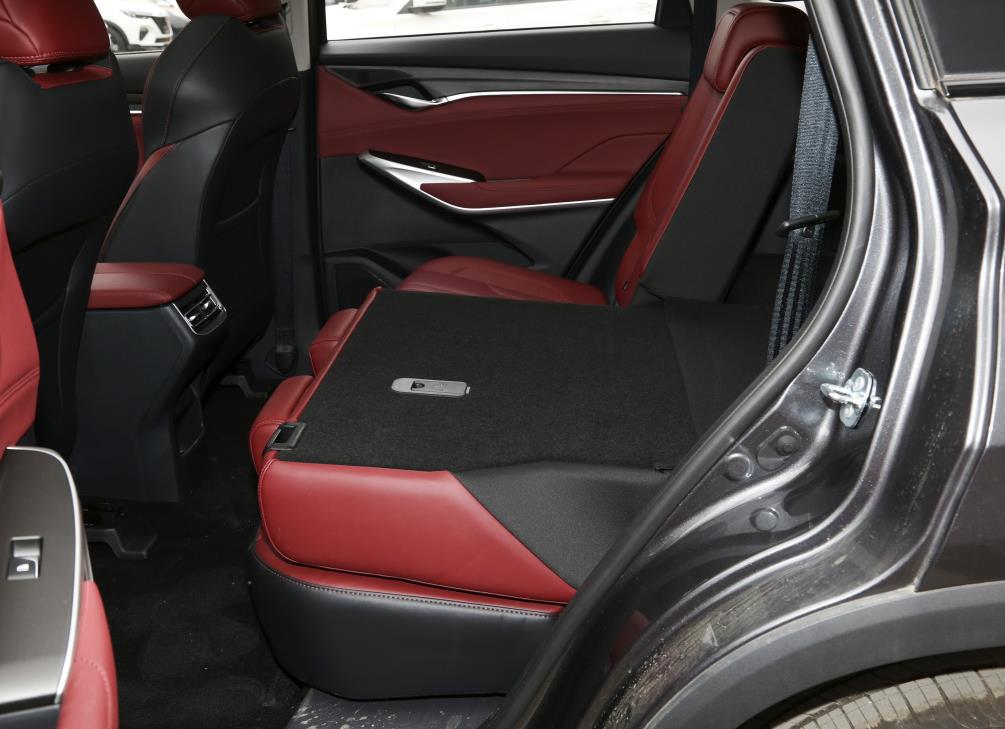 10万左右公认最好省油耐用suv,10万落地的suv哪一款好和省油